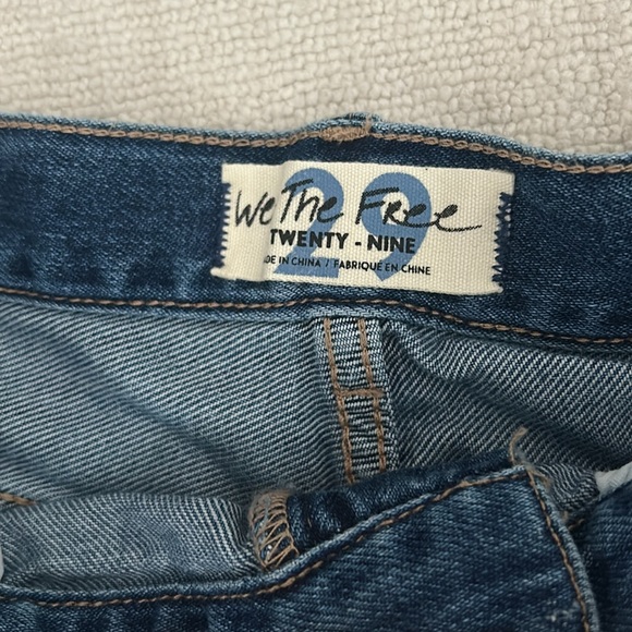 size 29 - Picture 3 of 4